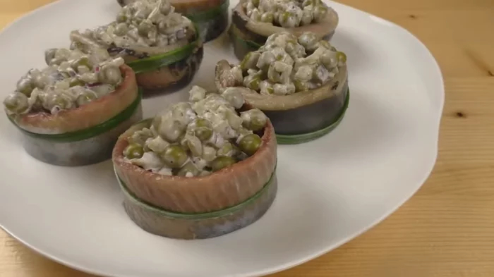 Рецепт японской закуски с селедкой / Вкуснее чем "селедка под шубой" Рецепт японской закуски с селедкой / Вкуснее чем "селедка под шубой" закуски,кухни мира