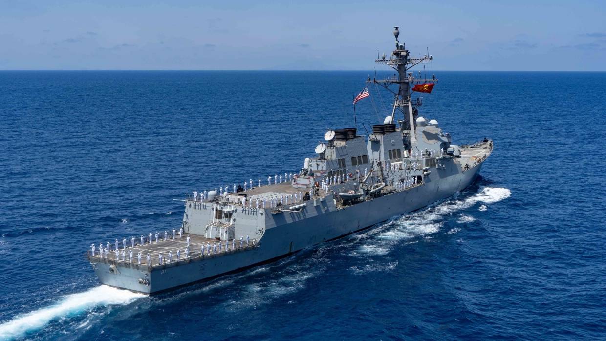 Вспышка COVID-19 произошла на боевых кораблях ВМС США Вспышка COVID-19 произошла на боевых кораблях ВМС США Весь мир