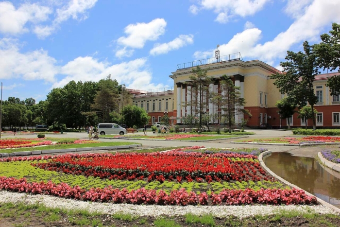 Знакомства Город Артем Приморский