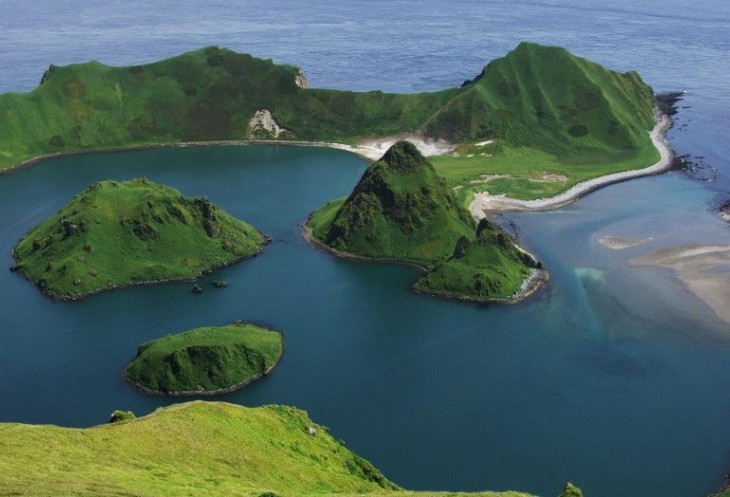 Курильские острова: романтика для истинных путешественников Курильские острова: романтика для истинных путешественников авиатур