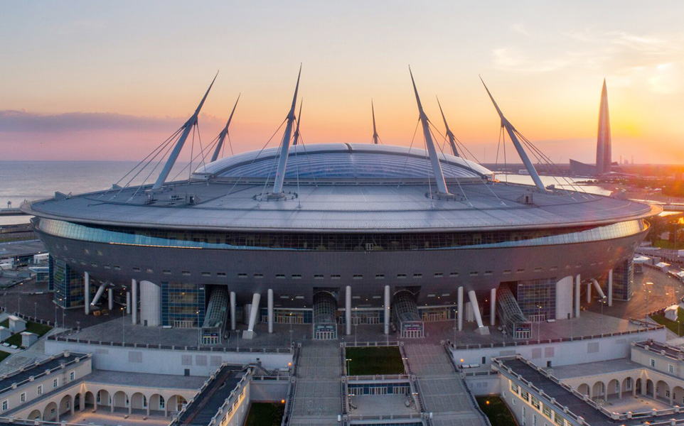 Фото стадиона Крестовский (Газпром Арена) в Санкт-Петербурге