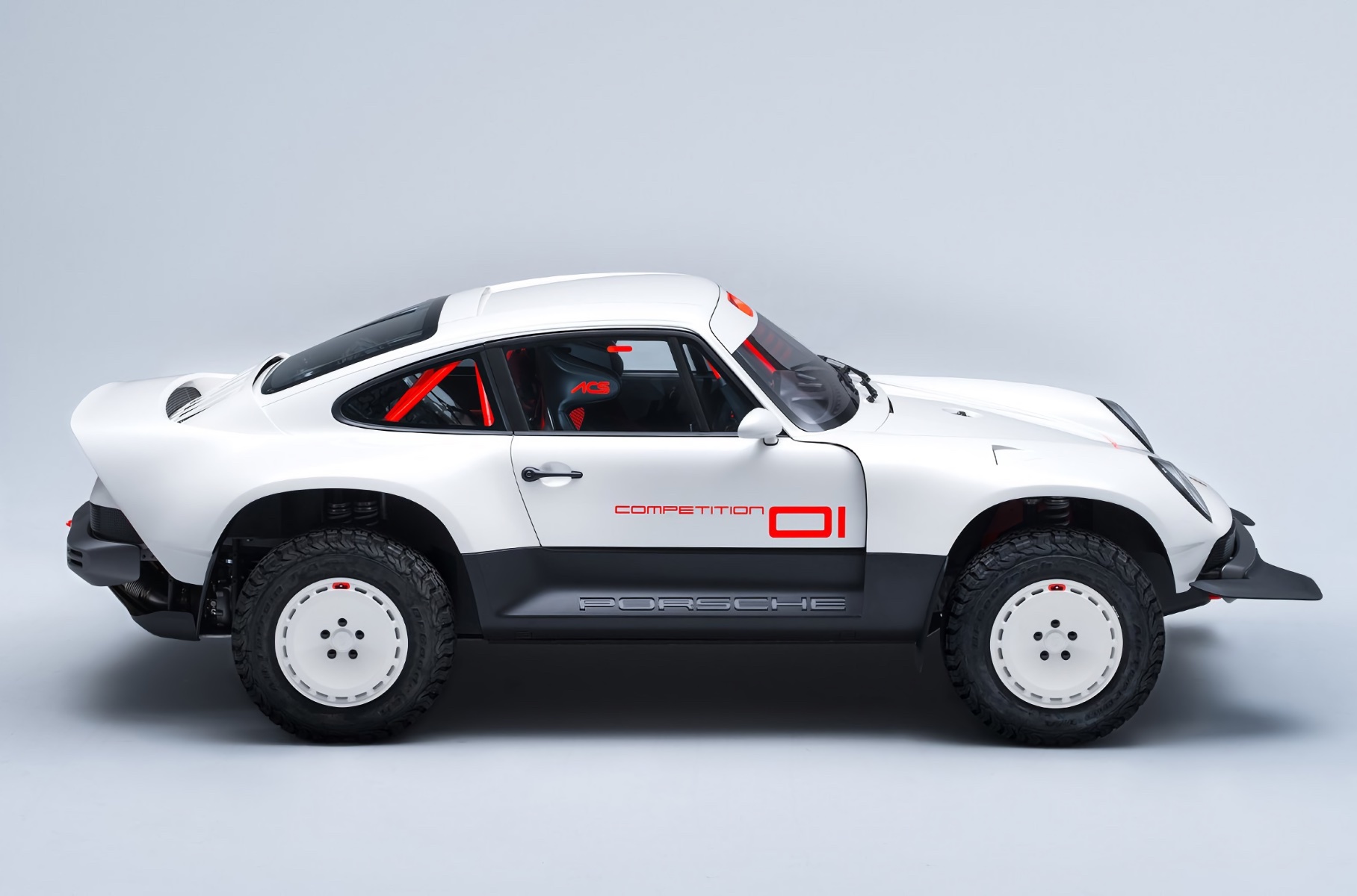 Porsche 911 превратили в экстремальный внедорожник Porsche 911 превратили в экстремальный внедорожник Новости