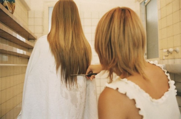 Артек-2004: Спорные фотографии, которые наделали много переполоху Артек-2004: Спорные фотографии, которые наделали много переполоху