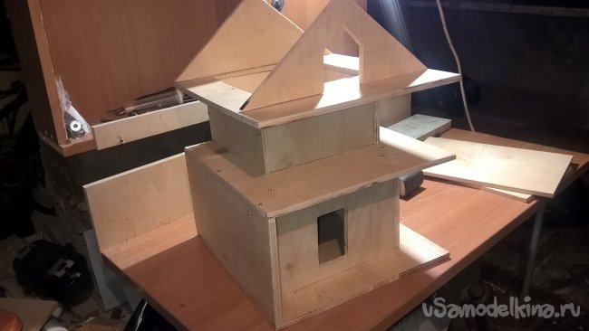 Двухэтажный скворечник в стиле люкс Двухэтажный скворечник в стиле люкс кормушка своими руками