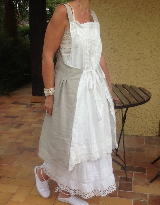 Простая выкройка - платья, сарафана, туники и топа для дома и дачи Простая выкройка - платья, сарафана, туники и топа для дома и дачи ВЫКРОЙКА,женские хобби,рукоделие,САРАФАН,своими руками,шитье,ШИТЬЁ