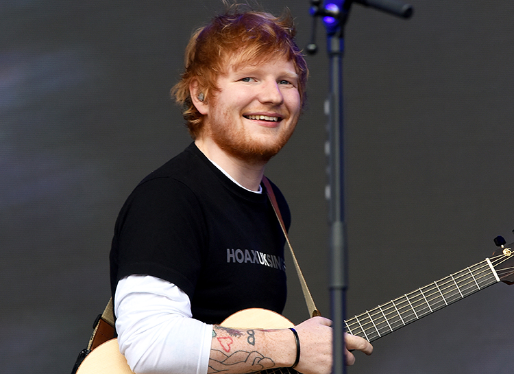 25 способов провести изоляцию по примеру зарубежных звезд: арт-терапия Кэти Холмс, эксперимент Джима Керри и другие 25 способов провести изоляцию по примеру зарубежных звезд: арт-терапия Кэти Холмс, эксперимент Джима Керри и другие Звезды,Новости о звездах