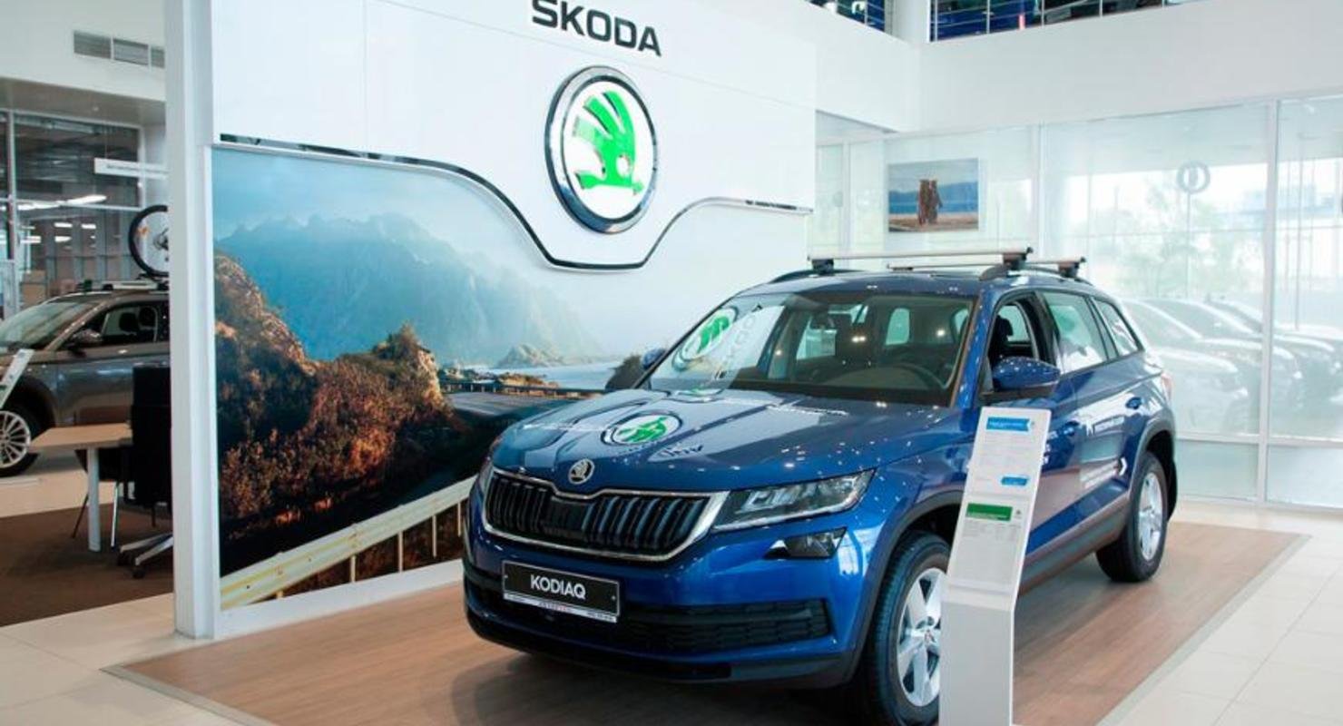 Автомобили Skoda подорожали в России на 20-165 тысяч рублей Автомобили