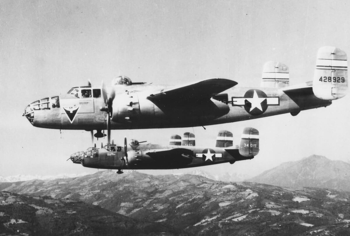 Почему американские пилоты, пробомбив Токио в апреле 1942 года, прятались от японцев в Перми: а потом сбежали из СССР история