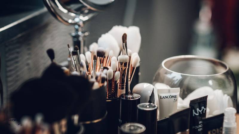 Секреты красоты: ценные советы для красивых бровей