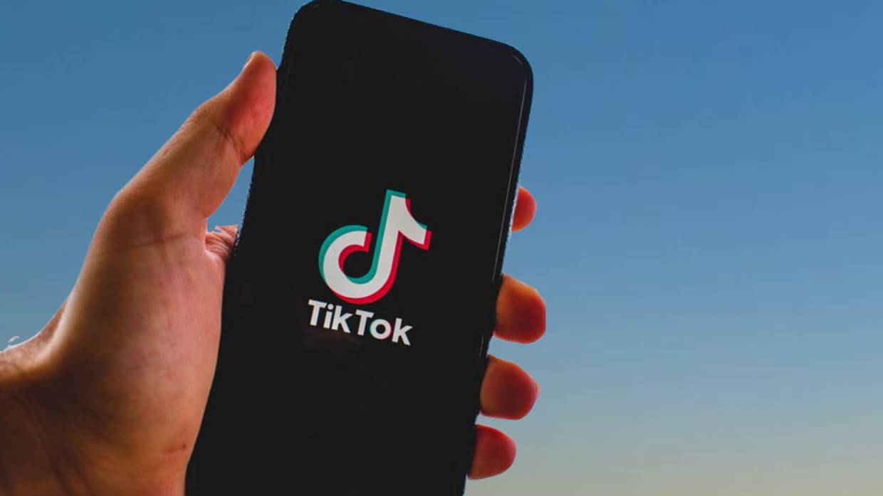Российские театры покажут закулисье во время прямых эфиров в TikTok
