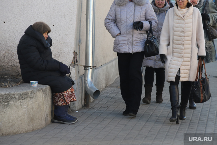 Курганская бабушка, получившая прибавку к пенсии в 1 рубль, обвинила государство в издевательствах