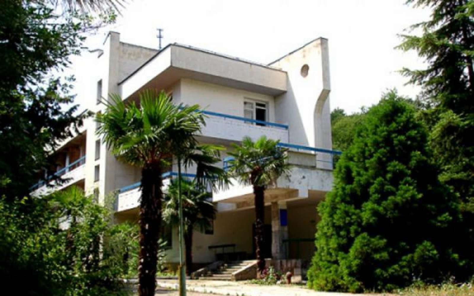 Айвазовский санаторий 3 корпус. Санаторий санаторная 1. Город кисловодск санаторий пикет. Санаторий 1 мая. Репино 1 санаторий.