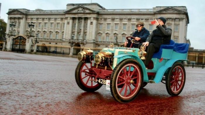 Один из первых автомобилей, выставлен на аукцион