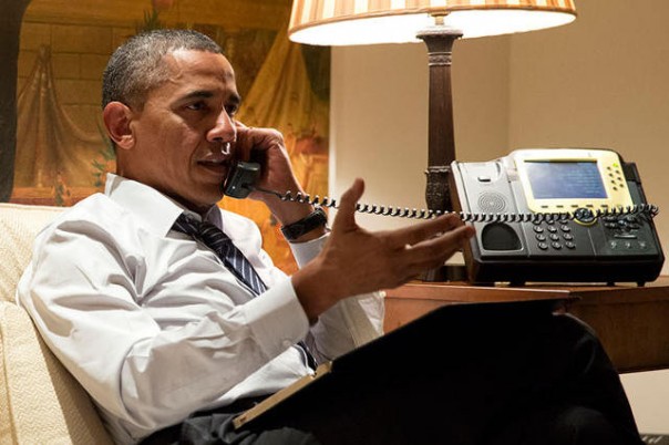 Обама набрал Путина по "красному"... спецтелефону... Уже война.., или мы не знали об ЭТОМ два месяца...???