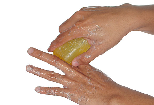 мытье рук мылом