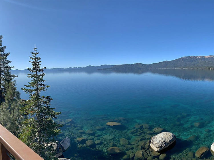 Романтический пикник и прогулка на катере: Джастин и Хейли Бибер провели выходные на озере Тахо Романтический пикник и прогулка на катере: Джастин и Хейли Бибер провели выходные на озере Тахо Звезды,Звездные пары