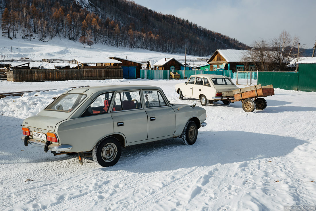Деревня на краю России: как живут счастливые люди там, где даже сотовой связи нет