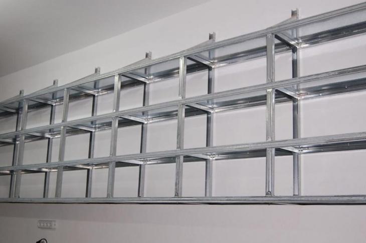 Полки в гараже: порядок прежде всего. Инструкция изготовления своими руками Полки в гараже: порядок прежде всего. Инструкция изготовления своими руками идеи,мастер класс,самоделкин,сделай сам,советы