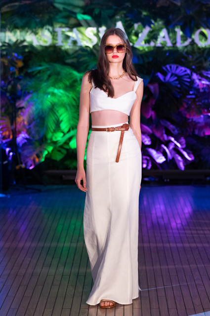 Виктория Лопырева, Полина Аскери, Яна Рудковская и другие на показе Анастасии Задориной Светская жизнь