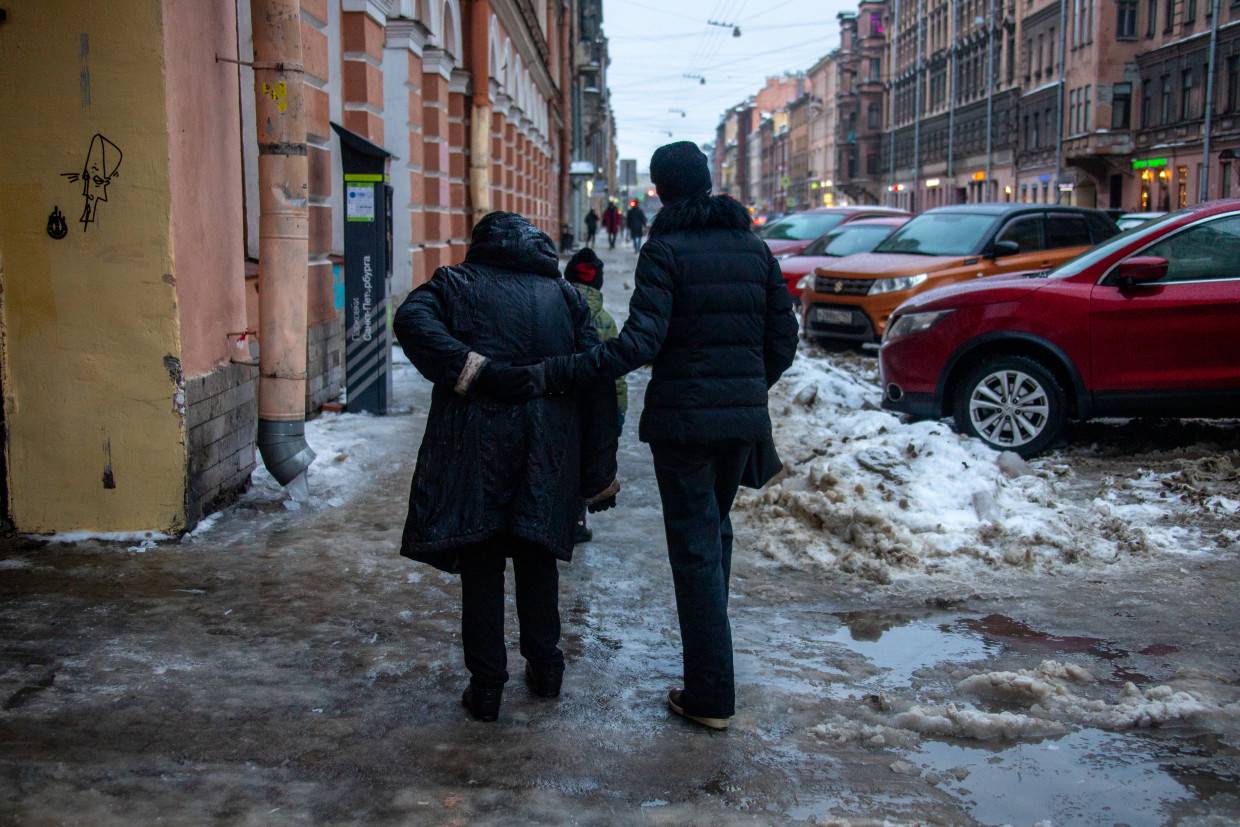 Когда потеплеет в мае в спб. Грязный Петербург. Петербург грязный город. Потепление ожидается в Петербурге 10 января.. Февраль СПБ.