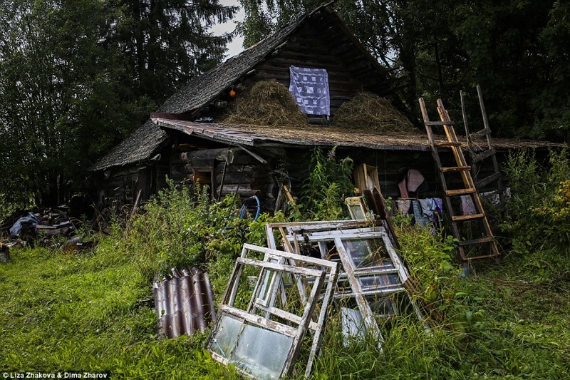Вымирающие русские деревни попали в западные СМИ бомжи и пьяницы, российская глубинка