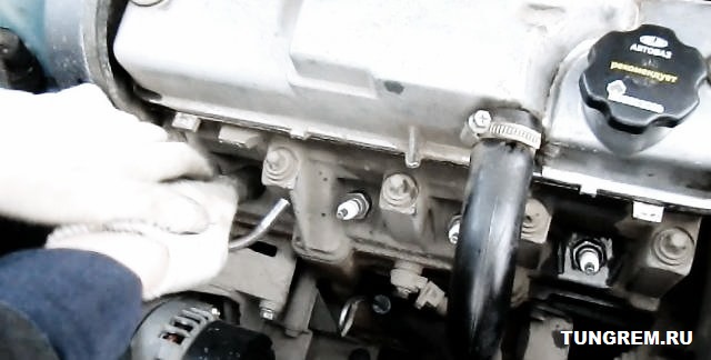 Замена свечей зажигания Lada Kalina