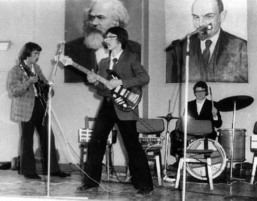 Фотографии из семейных альбомов 60-х - 70-х годов Фотографии из семейных альбомов 60-х - 70-х годов