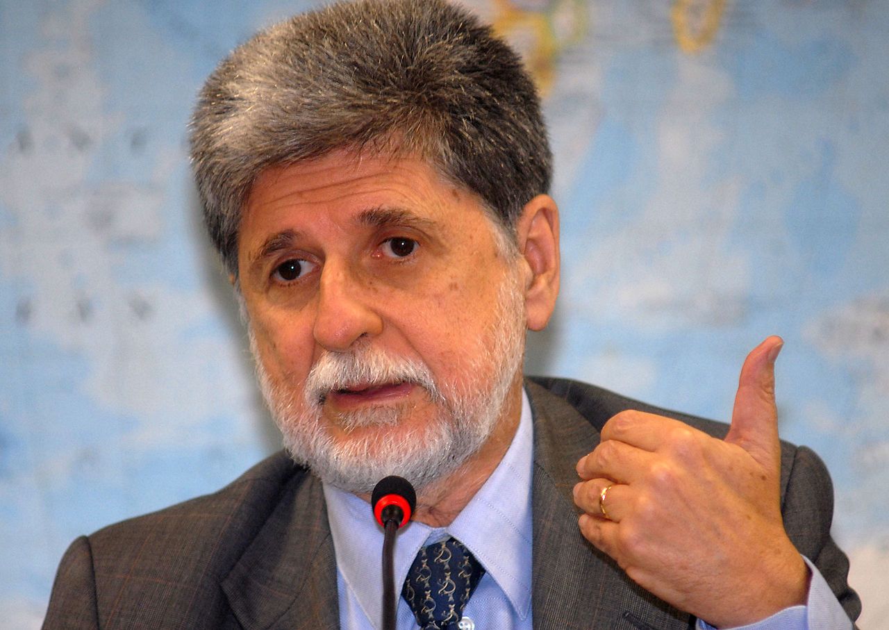Советник Лулы назвал «политической ошибкой» антироссийские санкции США Весь мир