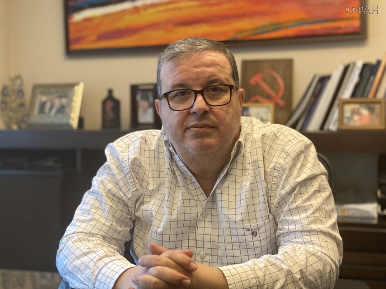 «Банки украли все наши деньги»: ливанский бизнесмен рассказал о кризисе в стране Весь мир