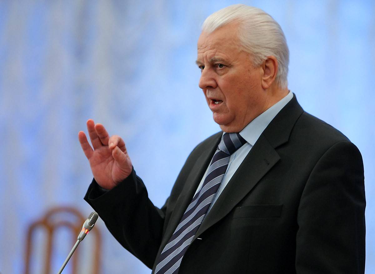Кравчук оценил политический вес переговоров Волкера и Суркова