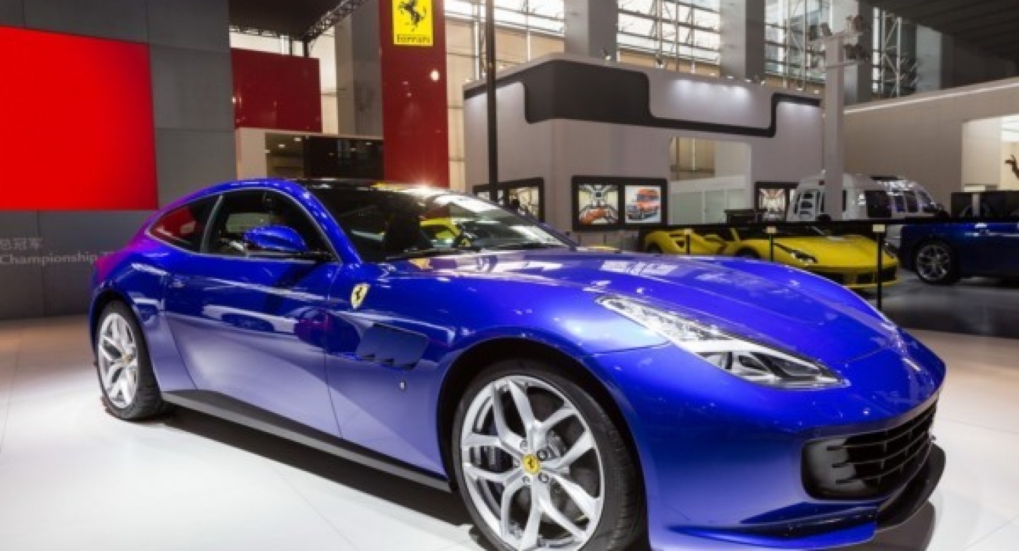 Ferrari не будет оснащать свои суперкары полноценным автопилотом Ferrari не будет оснащать свои суперкары полноценным автопилотом Технологии