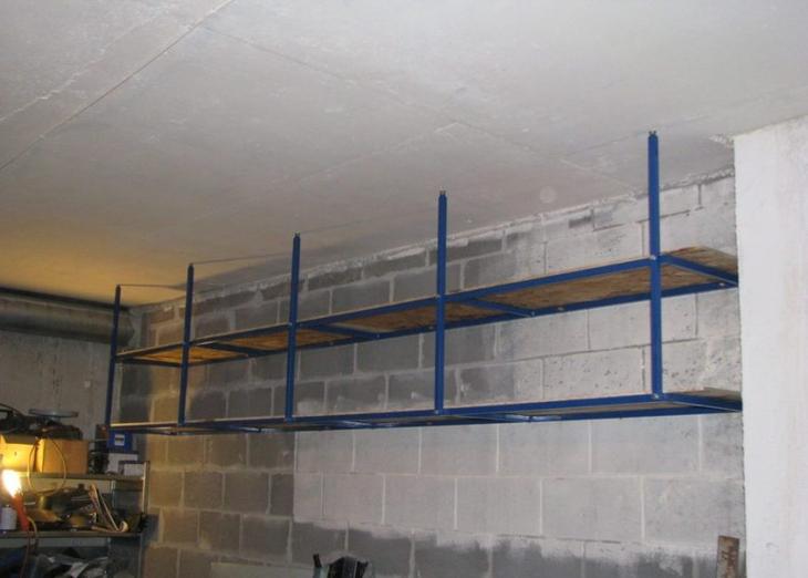 Полки в гараже: порядок прежде всего. Инструкция изготовления своими руками Полки в гараже: порядок прежде всего. Инструкция изготовления своими руками идеи,мастер класс,самоделкин,сделай сам,советы