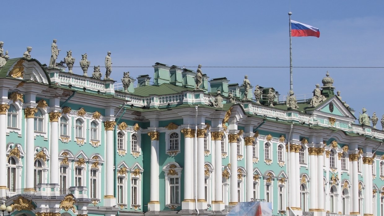 Беглов пригласил иностранцев в Петербург по бесплатной электронной визе