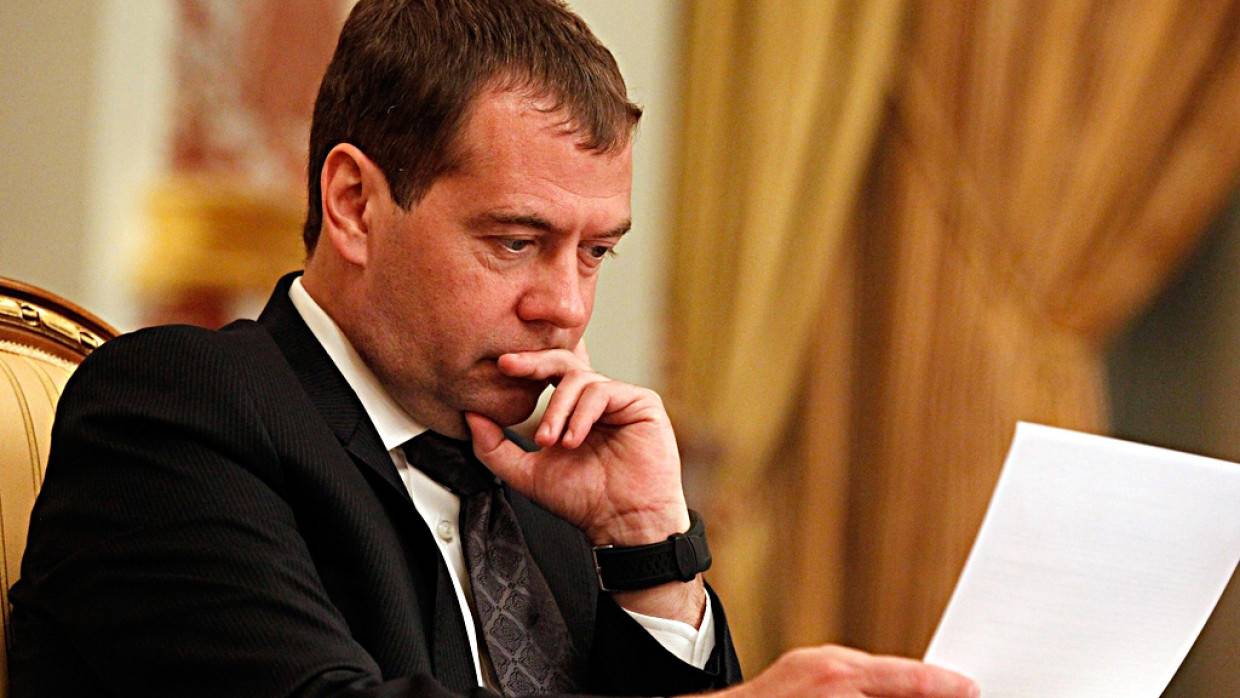 Дмитрий Медведев заявил о давлении НАТО на Россию с помощью Украины