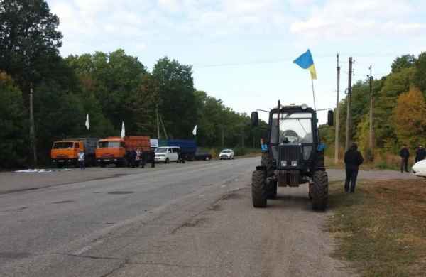 Колиивщина? В Украине на акцию против продажи земли иностранцам поднялись селяне из 15 областей Колиивщина? В Украине на акцию против продажи земли иностранцам поднялись селяне из 15 областей новости,события,новости,общество,политика