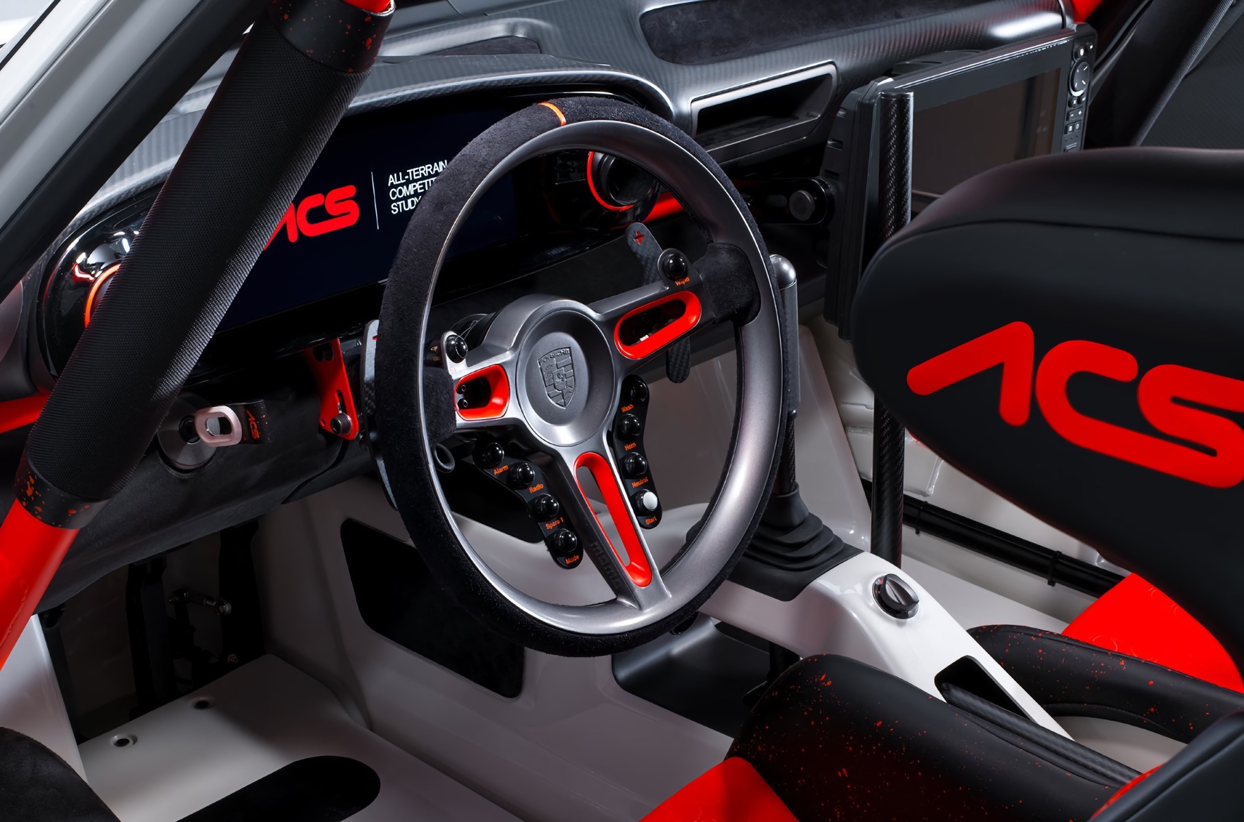 Porsche 911 превратили в экстремальный внедорожник Porsche 911 превратили в экстремальный внедорожник Новости