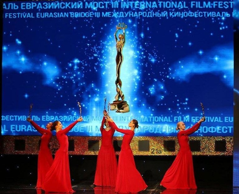 Большой кинопраздник в Крыму: Ялта принимает международный фестиваль «Евразийский мост»