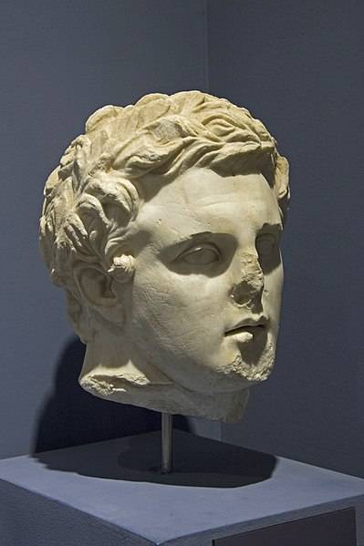 Деметрий Полиоркет. Триумф и поражение живого бога история