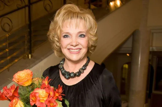стало известно о тайной свадьбе 82-летней Екатерины Шавриной