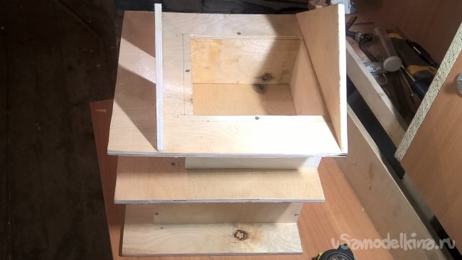 Двухэтажный скворечник в стиле люкс Двухэтажный скворечник в стиле люкс кормушка своими руками