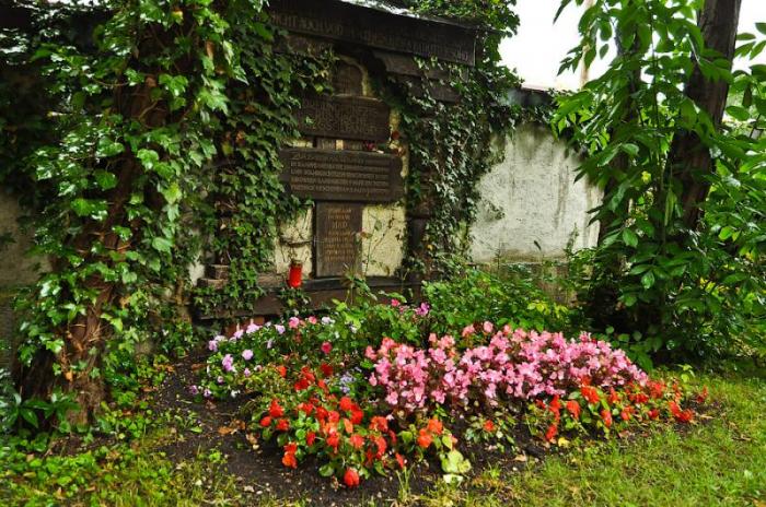 Старинное кладбище Грефельфинга - место где пересекается прошлое и настоящее (28 фото)