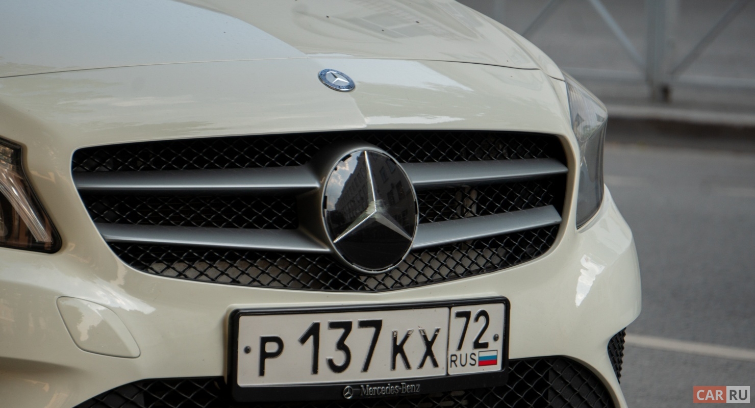 Mercedes празднует 50-летие своей первой экспериментальной машины безопасности Автомобили