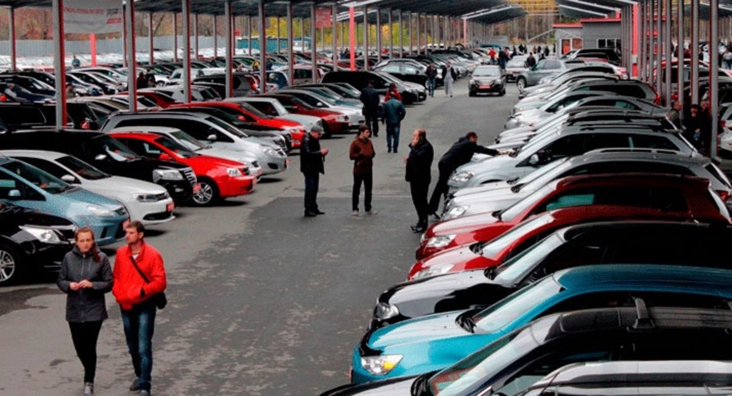 В России вскоре подешевеют новые автомобили — прогноз Автомобили