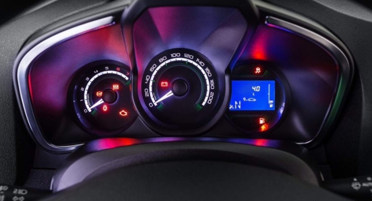 АвтоВАЗ представил новую Lada X-Cross 5 на ПМЭФ