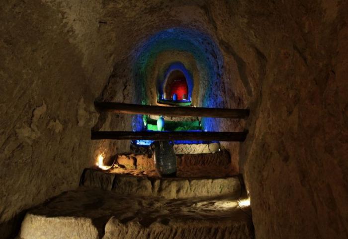 Впечатляющие подземные достопримечательности мира (11 фото)
