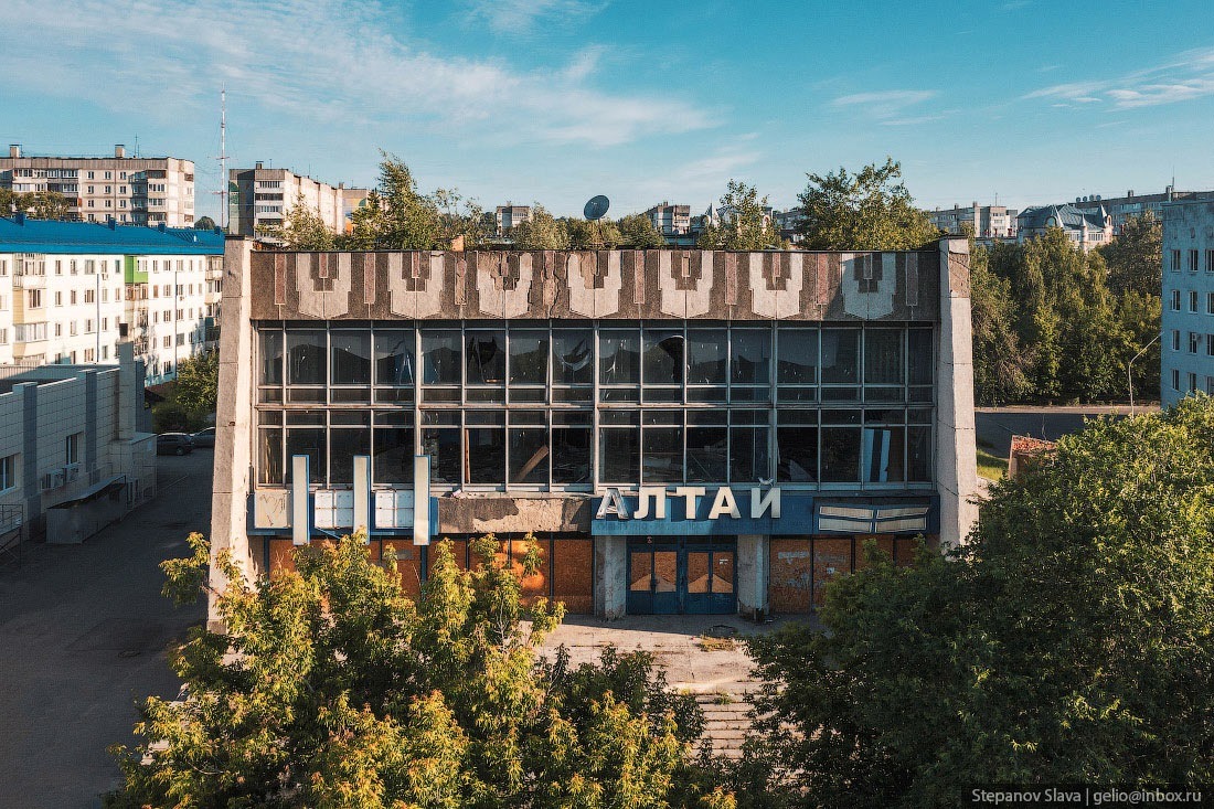 Бийск алтайское. Бийск город. Алтай Бийск. Заброшенный аэропорт в Бийске. Бийск с высоты.