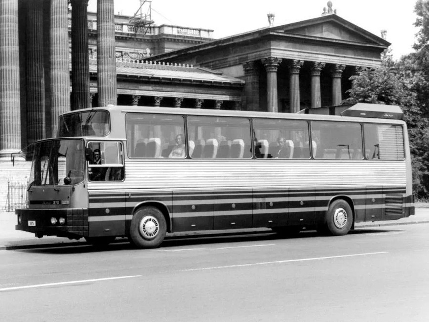 Интересный прототип "горбатого" автобуса Ikarus 270 автобус