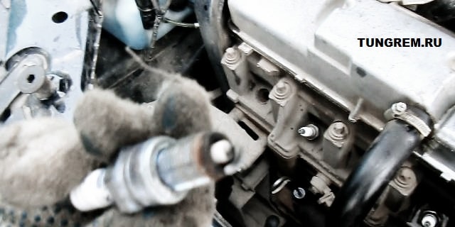 Свеча зажигания Лада Калина