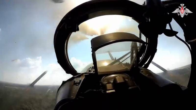 Вертолеты Ми-35М в Спецоперации Вертолеты Ми-35М в Спецоперации ввс