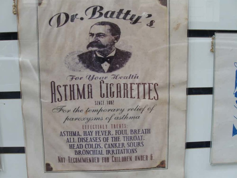 Астма: рекомендуем курить сигареты для астматиков медицина прошлого, медицинские истории